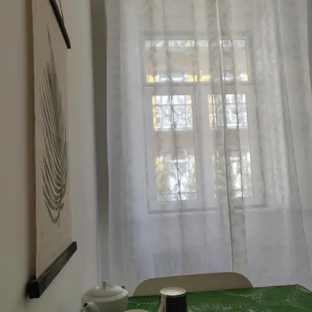 Гостевой дом Bhappy@home Лиссабон